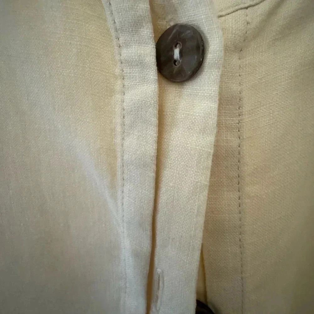 David Dart Light Yellow Linen Oversized Button Down Top with Pockets. Size 2x - Picture 4 of 5